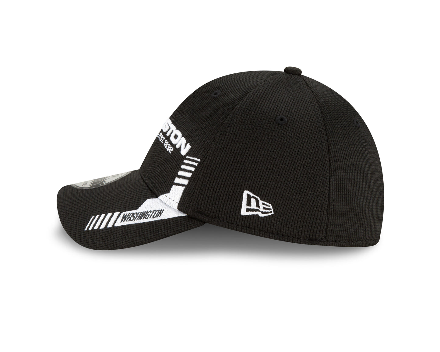 Washington Football New Era Sideline Black and White 39THIRTY Flex Hat