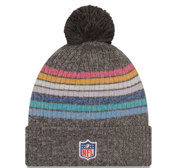 Washington Football Women's New Era NFL Crucial Catch Cuffed Pom Knit Hat