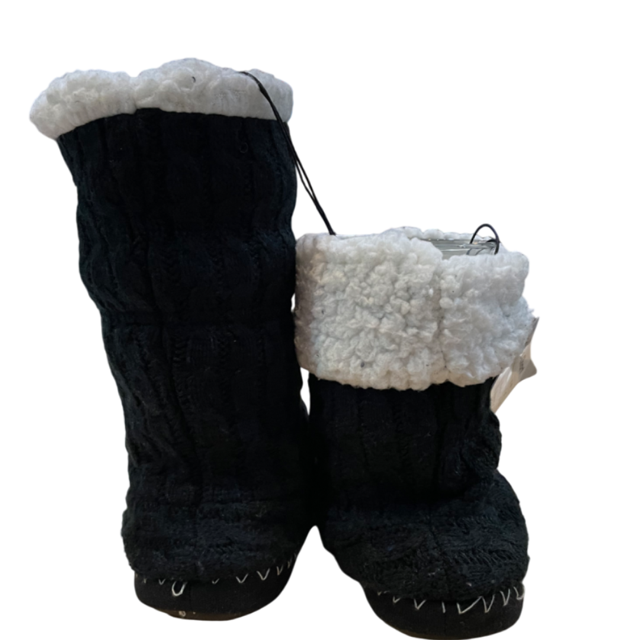 Philadelphia Eagles Women's Fold Over Knit Cable Boots