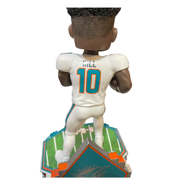 Miami Dolphins FOCO Tyreek Hill Game Breaker Bobblehead