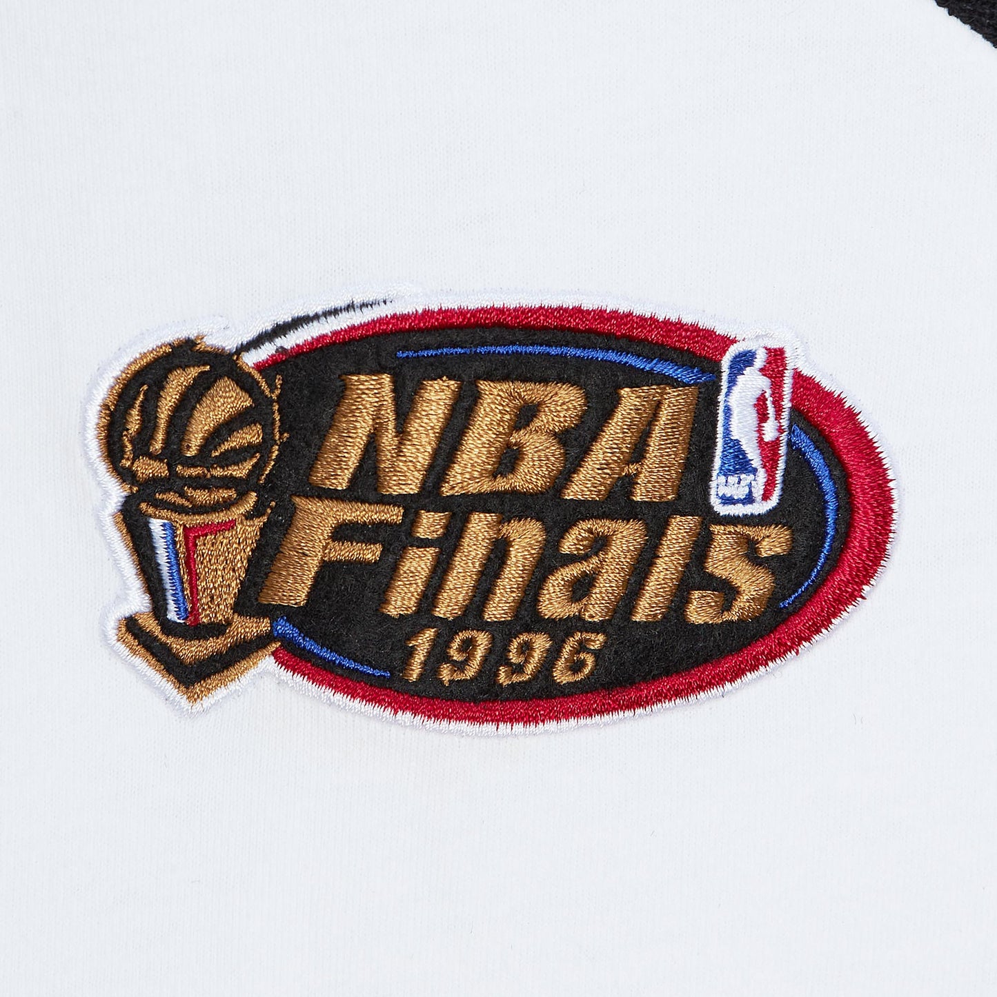 Chicago Bulls Mitchel & Ness Practice Day Button Men's Jersey - White