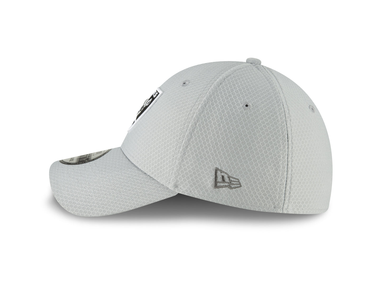 Oakland Raiders New Era Crucial Catch 39THIRTY Flex Hat - Gray