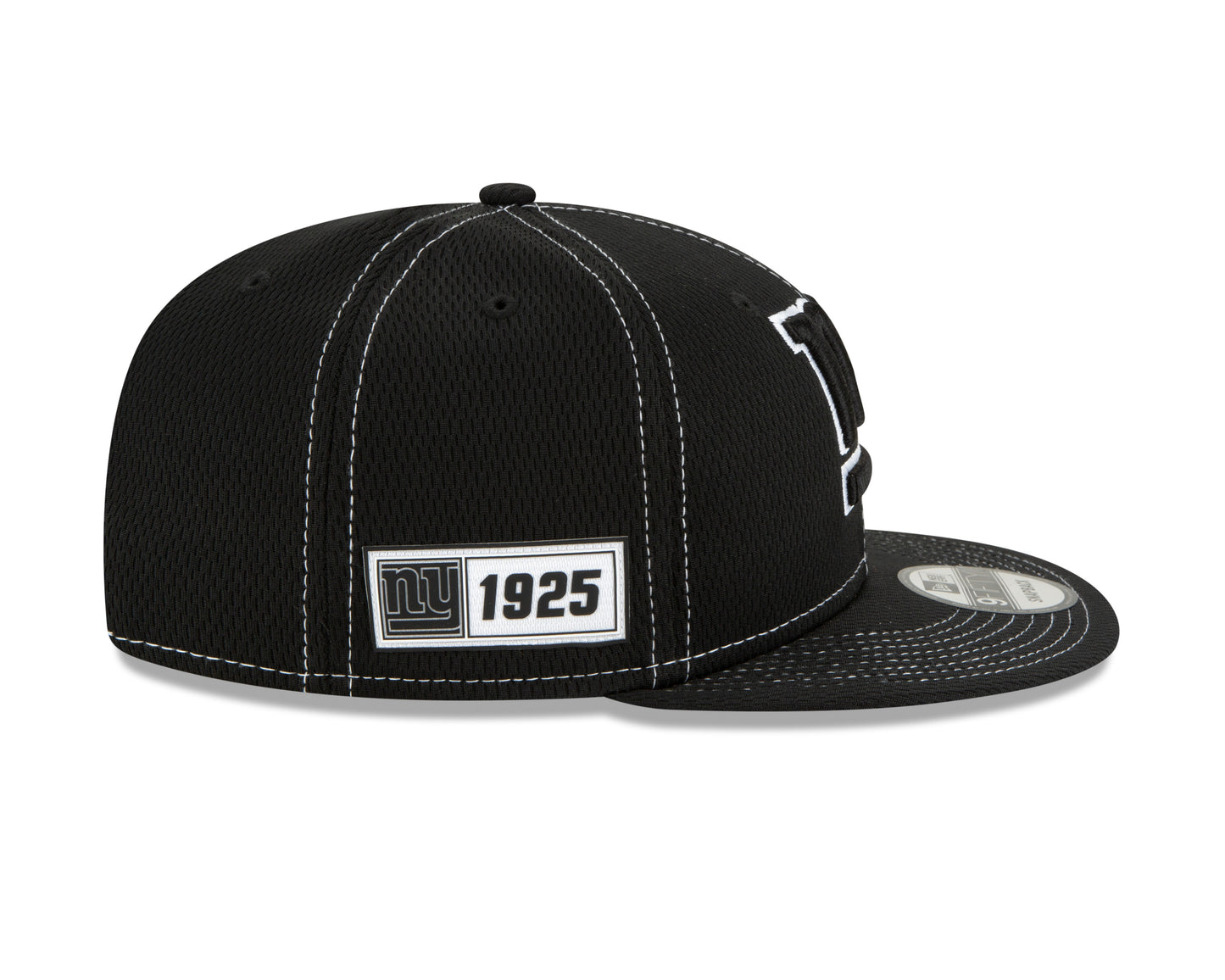 New York Giants New Era Sideline Road 9FIFTY Adjustable Hat - Black