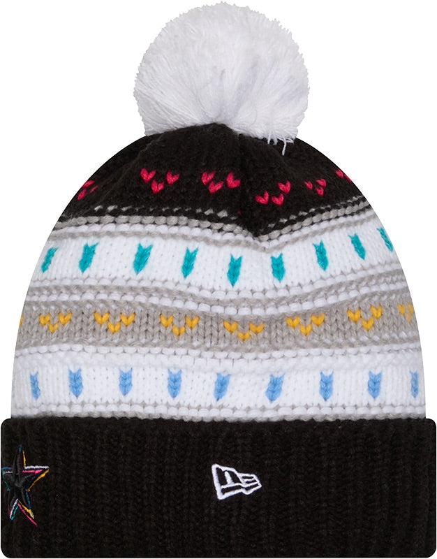 Dallas Cowboys New Era Women's 2025 NFL Crucial Catch Cuffed Pom Knit Hat