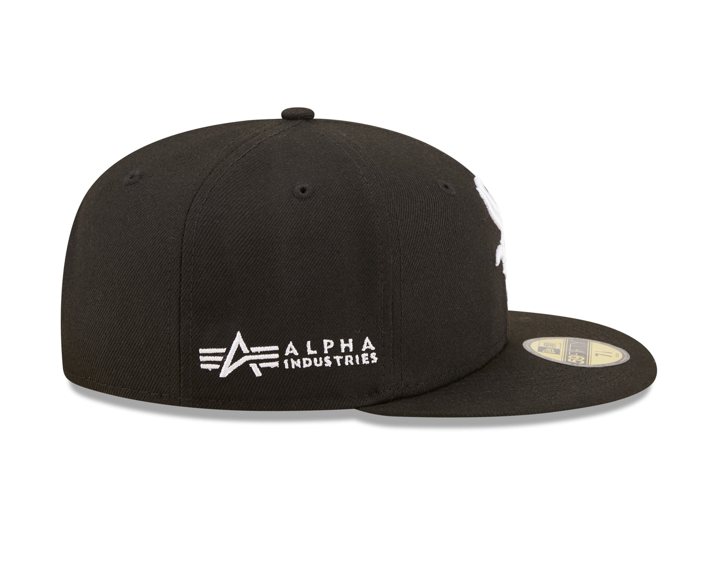 Chicago White Sox New Era Alpha Industries 59FIFTY Fitted Hat- Black