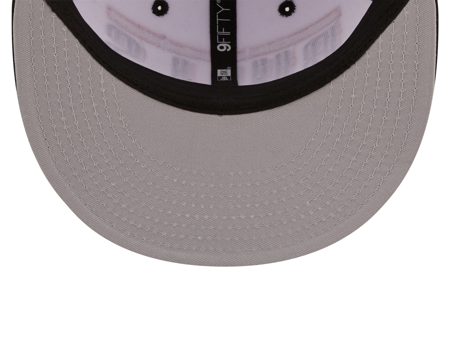 Chicago Bulls New Era Retro Title White / Black 9FIFTY Snap Back Hat