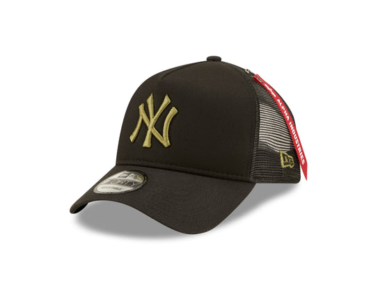 New York Yankees New Era x Alpha Industries A-Frame 9FORTY Trucker Snapback