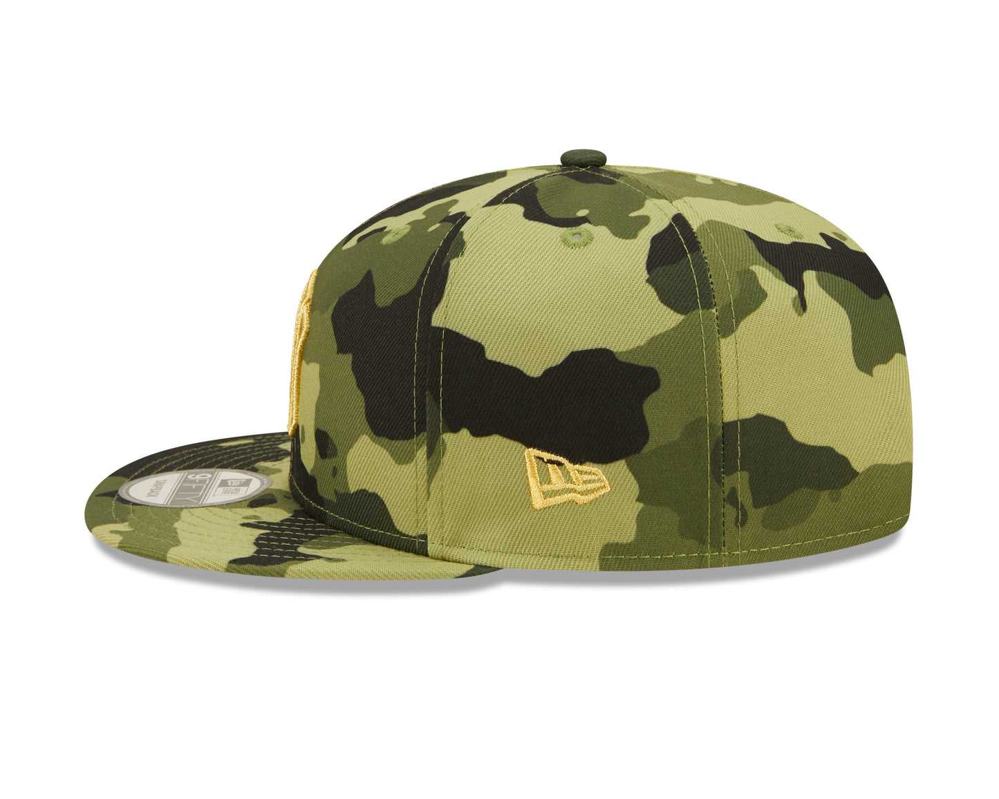 New York Yankees New Era Camo Armed Forces Day On-Field 9FIFTY Snapback Hat