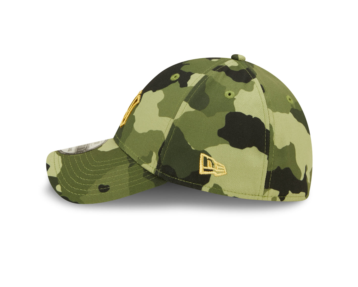 New York Yankees New Era Camo Armed Forces Day On-Field 39Thirty Flex Fit Hat
