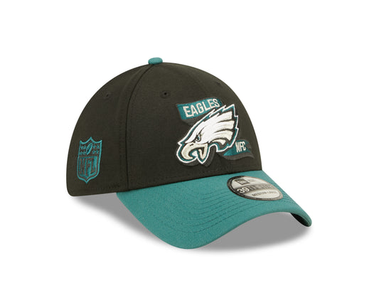 Philadelphia Eagles New Era Sideline Banner Team Colors 39THIRTY Flex Hat - Black