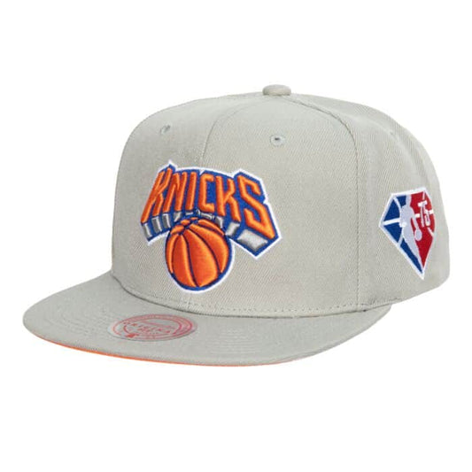 New York Knicks Mitchell & Ness 75th NBA Silver Snapback Hat
