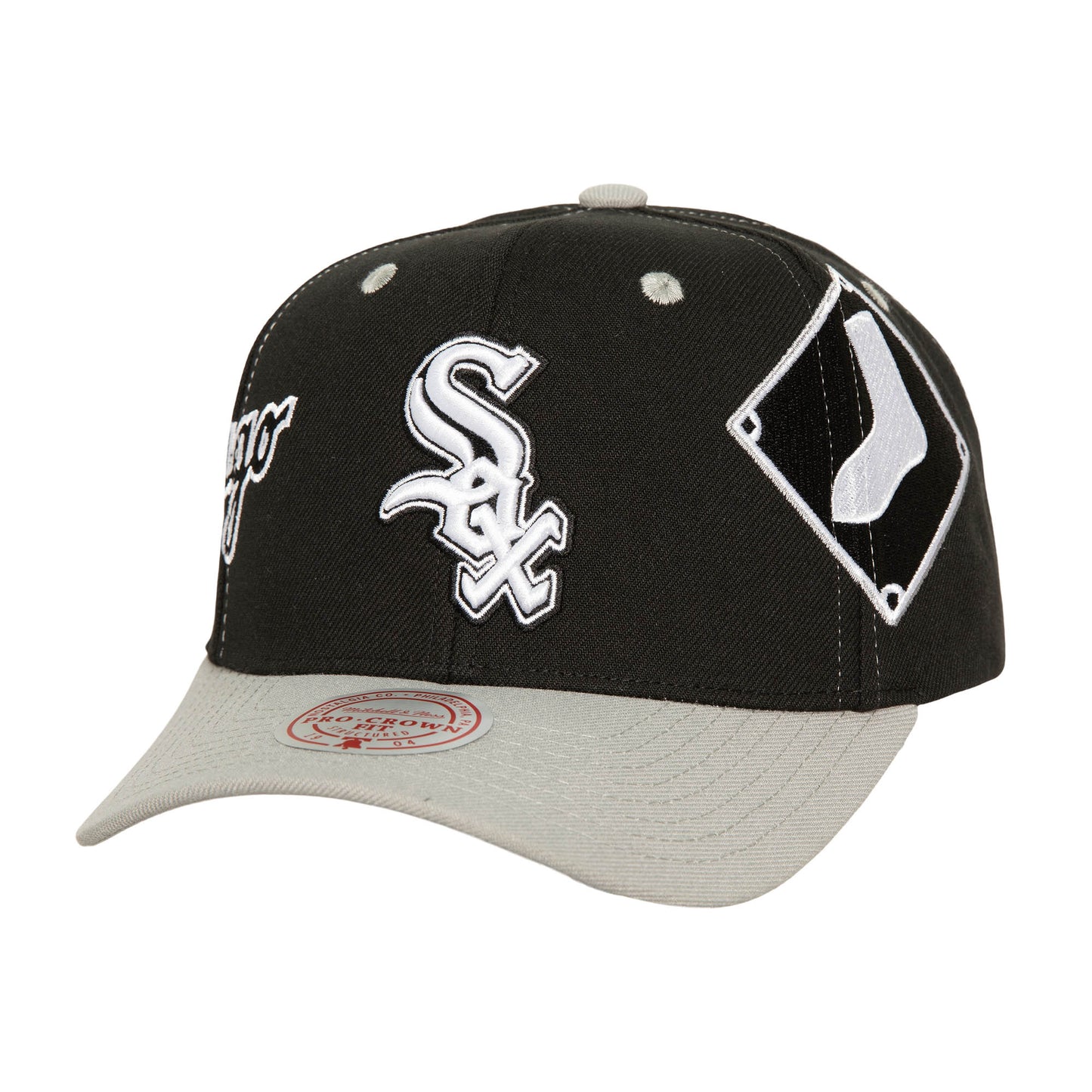 Chicago White Sox Mitchell & Ness Over Bite Pro Crown Snapback Hat