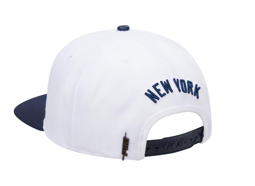 New York Yankees Pro Standard Classic logo Snapback- White