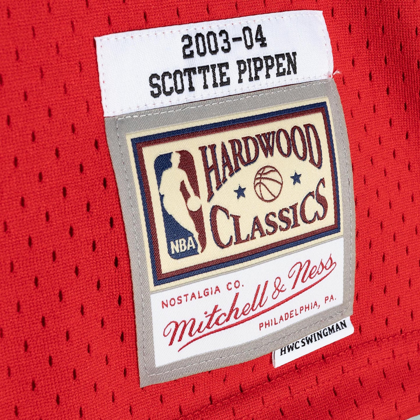 Chicago Bulls Mitchell & Ness #33 Scottie Pippen Red 1997-98 Hardwood Classics Swingman Jersey