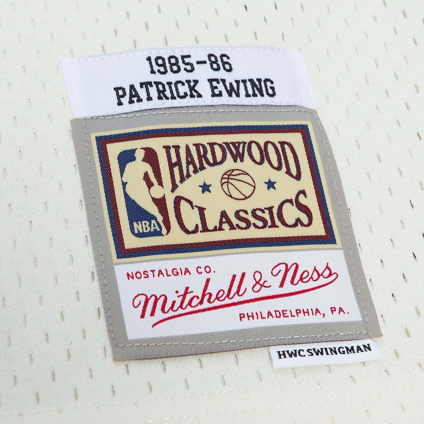 New York Knicks Mitchell & Ness #33 Patrick Ewing Cream 1985-86  Hardwood Classics Swingman Jersey