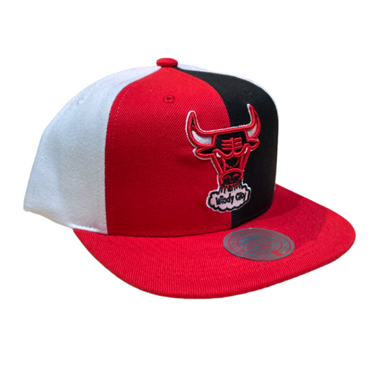 Chicago Bulls Mitchell & Ness Pinwheel Snapback - Red