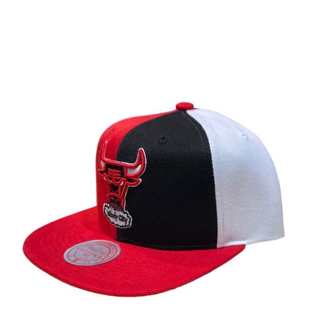 Chicago Bulls Mitchell & Ness Pinwheel Snapback - Red