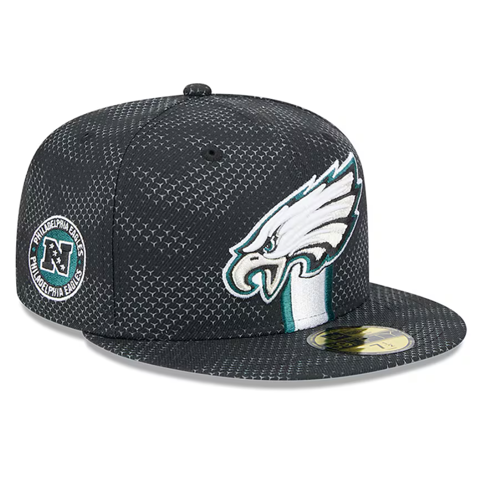 Philadelphia Eagles  New Era Sideline 59FIFTY Fitted Hat - Black