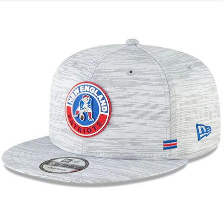 New England Patriots New Era Sideline Road 9FIFTY Adjustable Hat - Gray